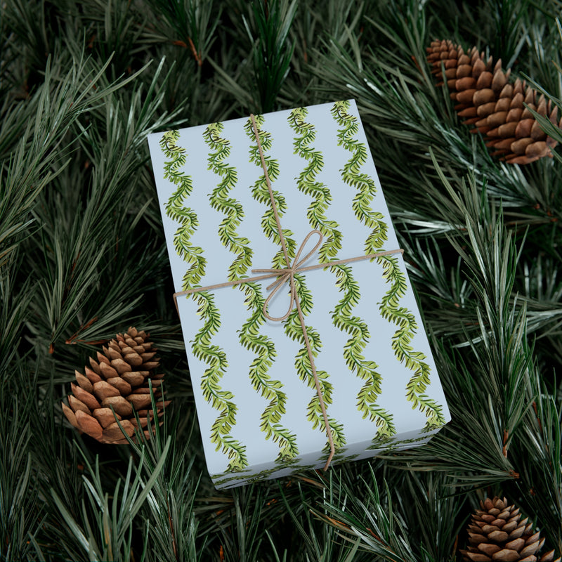 Holiday Garland Gift Wrap